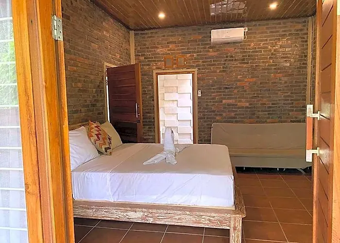 Albergue Mayong Bali And *
